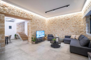 FLOR28 STONE HOUSE
